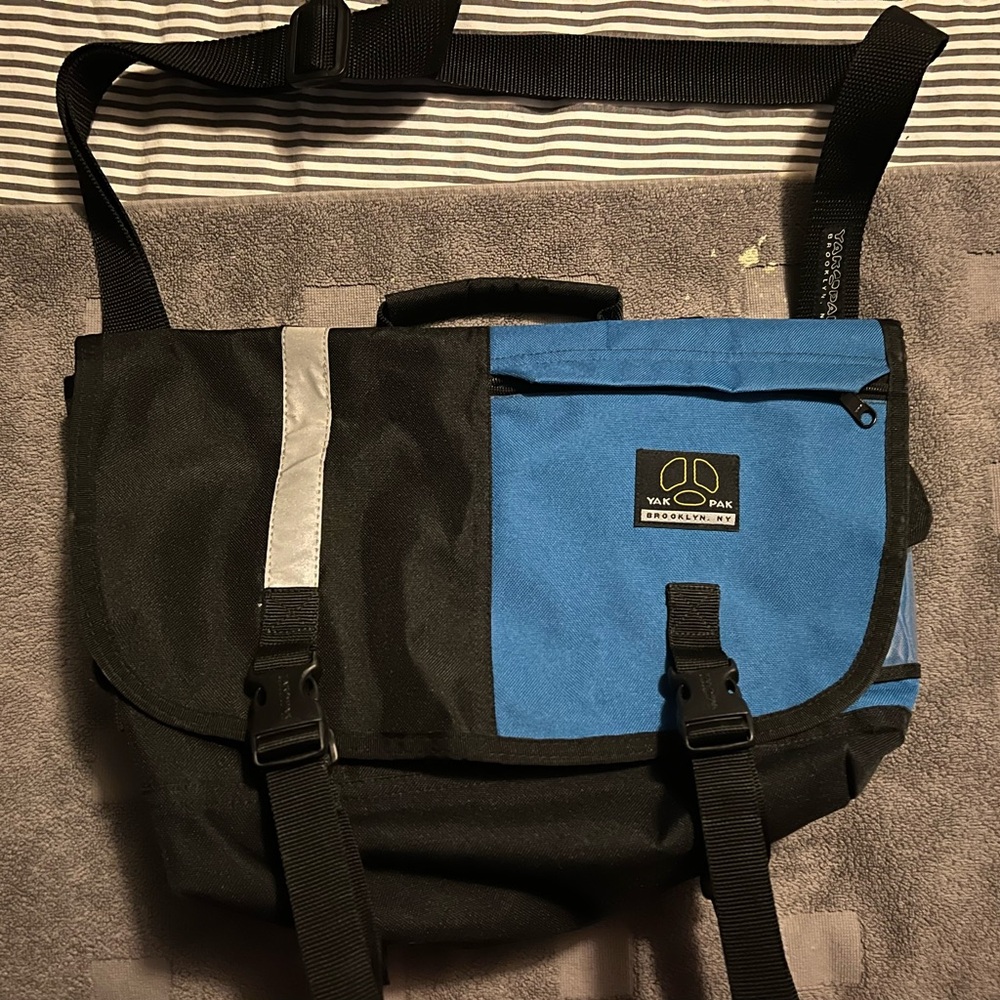 Yak-Pak Black and Blue Messenger Bag